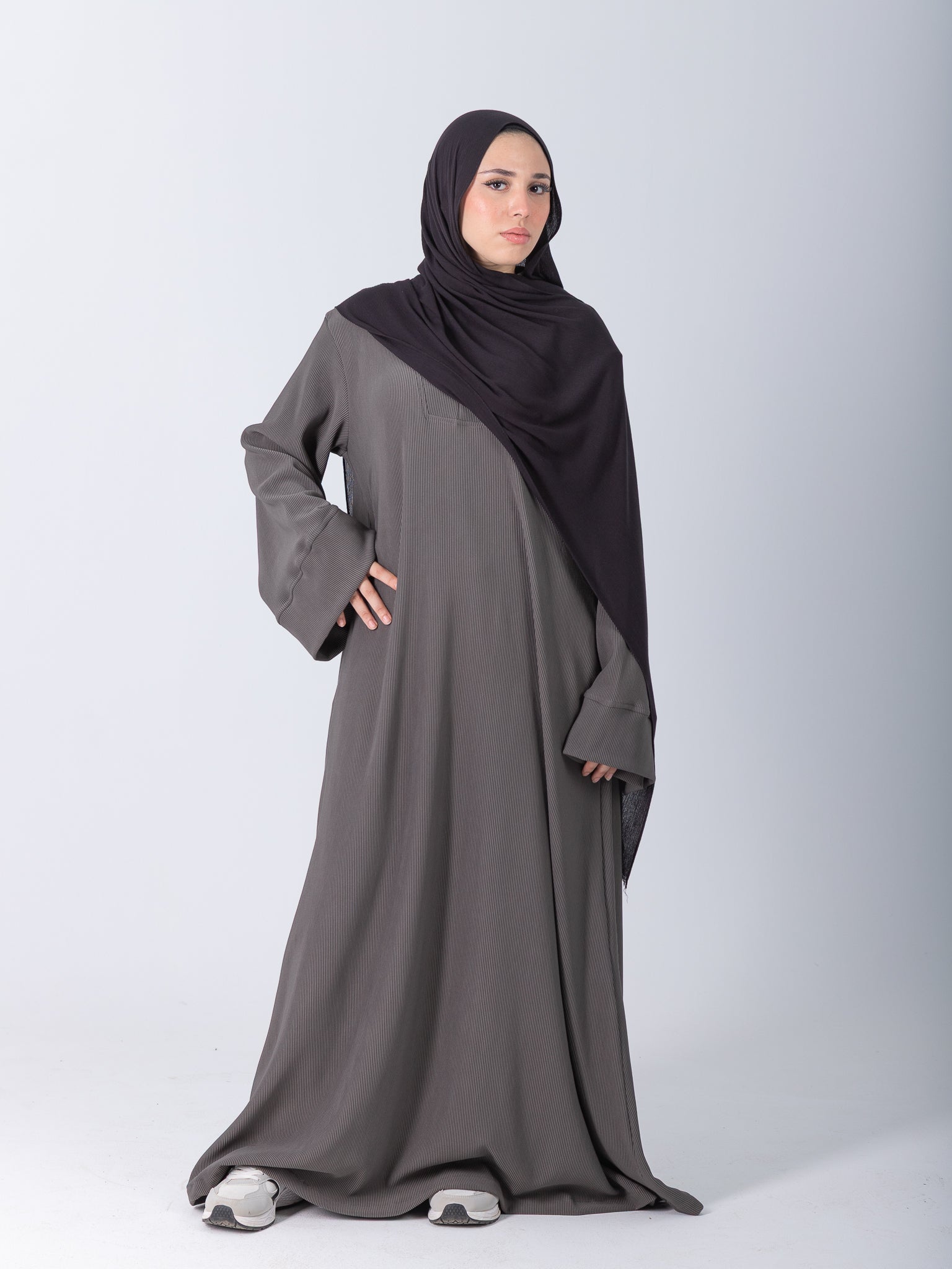 YOSR Classic Wide Abaya - Grey